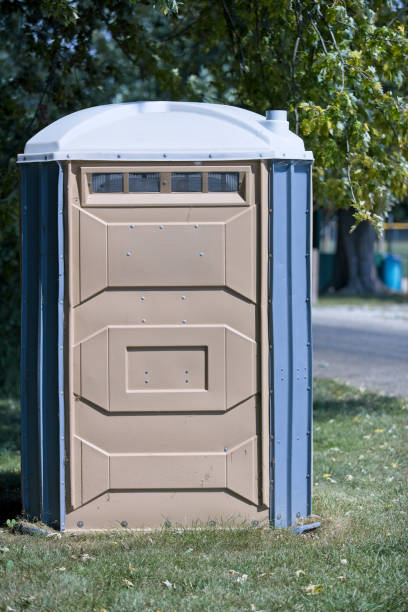 Portable Toilet Options We Offer in North Auburn, CA